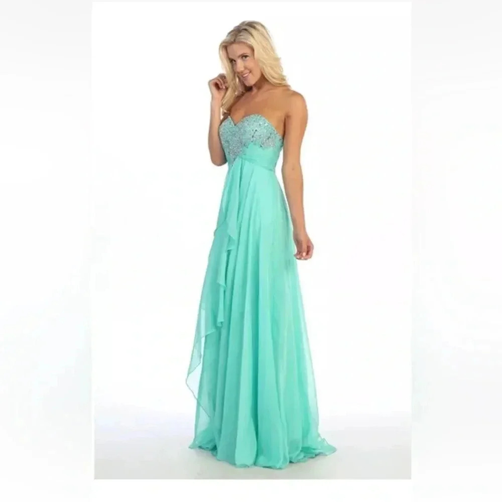 Romantic Sexy Strapless Mint Chiffon Evening Gown/Prom Dress/Beaded Bodice Sz 6 — image 3 of 3